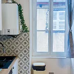 Delille Magnifique T2 En Plein Centre